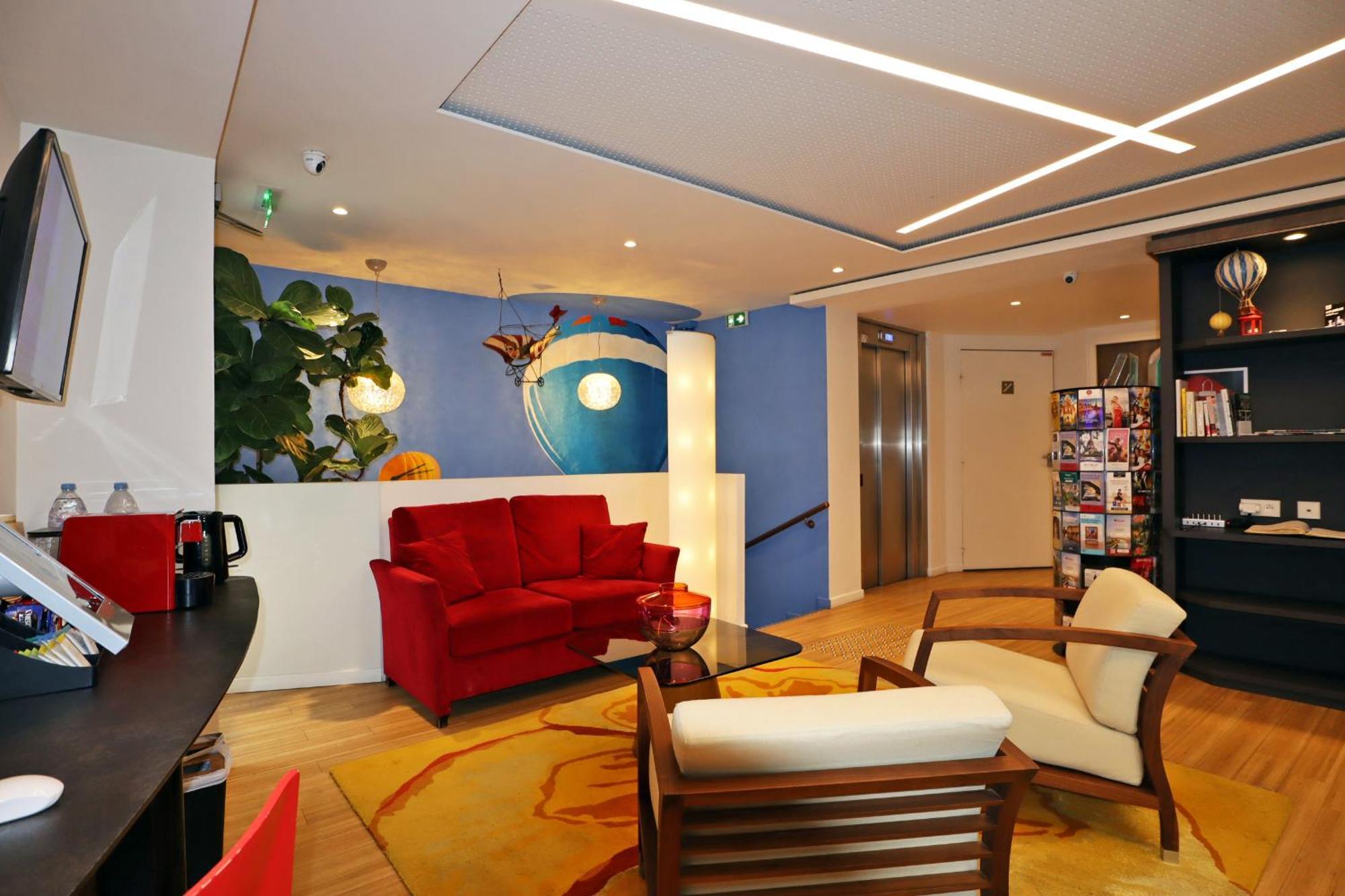 Hotel Hor Les Lumieres Paris Exterior photo